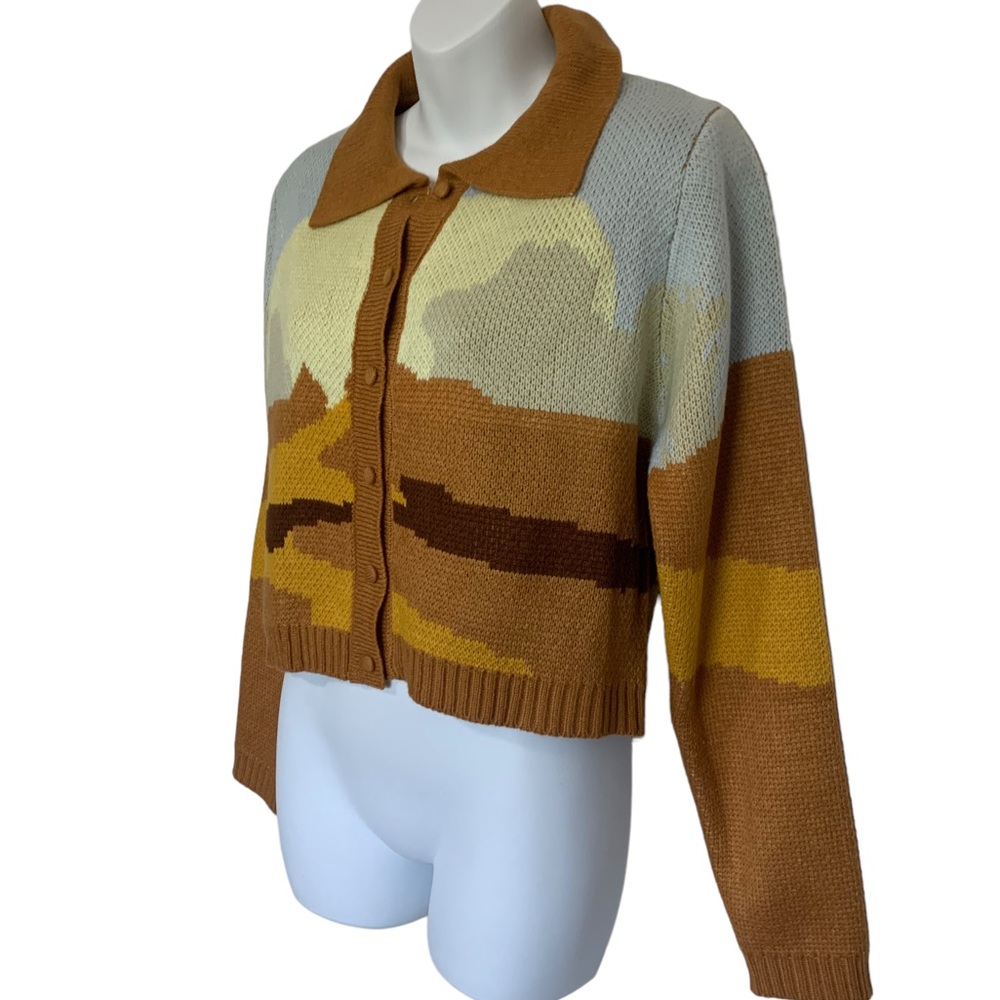 Cropped Knit Cardigan Sweater Size Medium - Picture 3 of 6